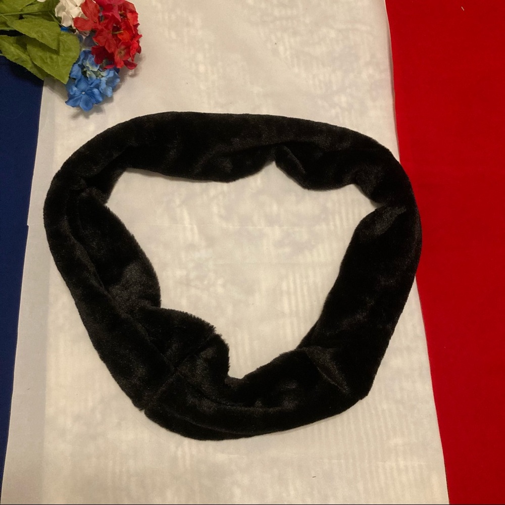 Olivia Fallon black fur infinity scarf